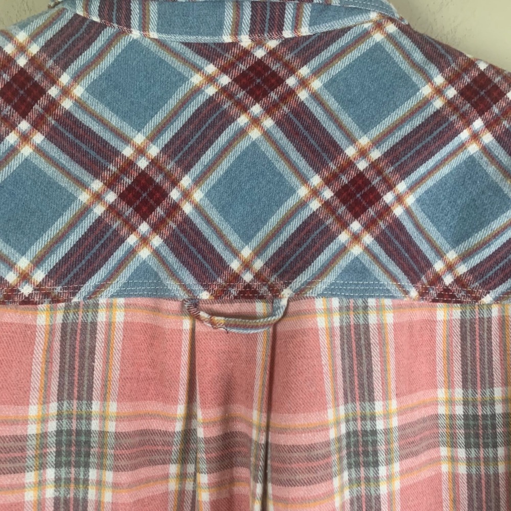 Oli and Hali Mixed Plaid Real World Duster Long Flannel Button Down Size Medium - Picture 5 of 11